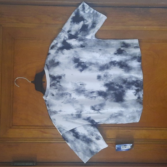 New NHL Penguins crop top tshirt size large 10/12 - Picture 6 of 6